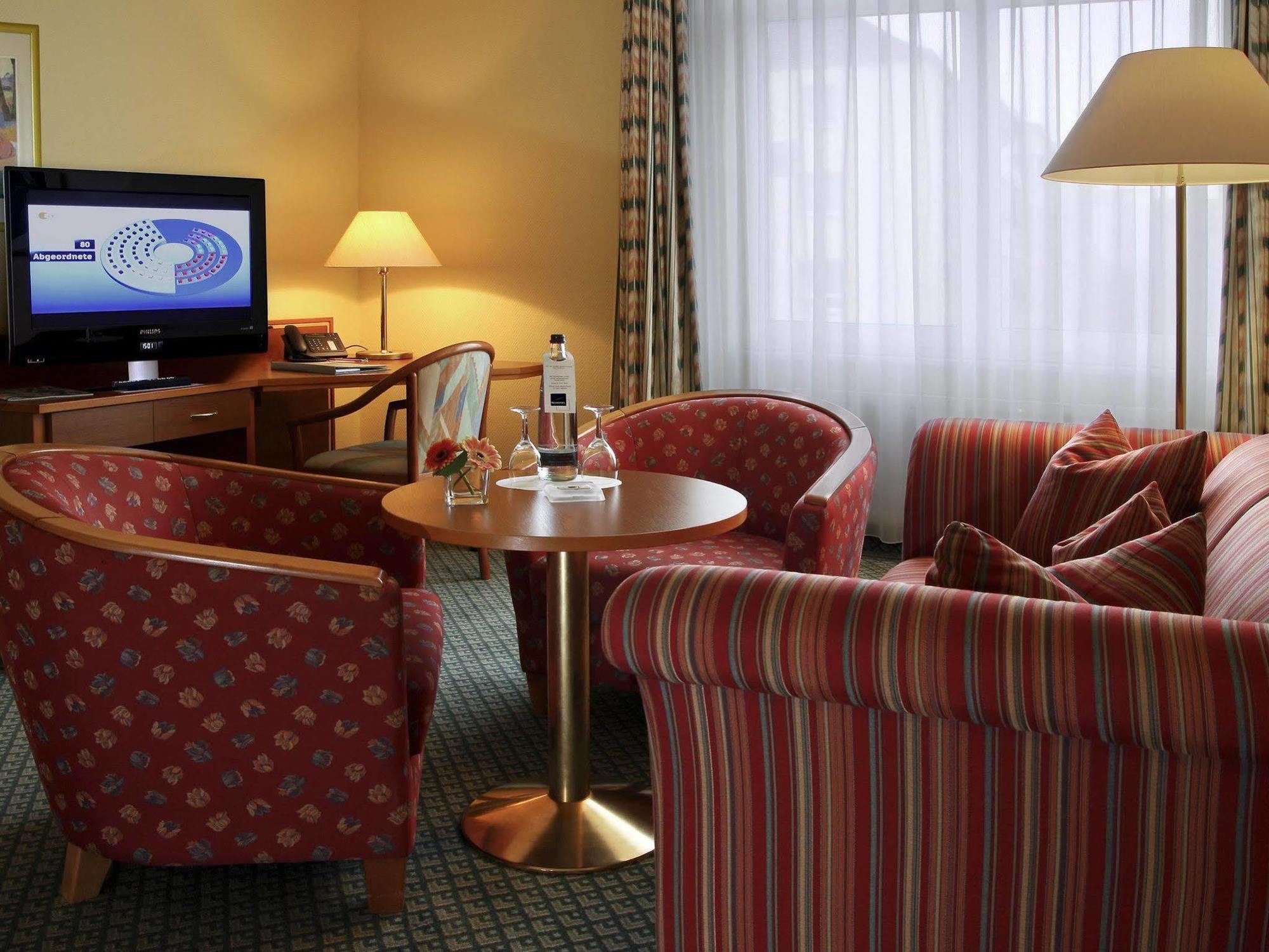 Victor'S Residenz-Hotel Gera Esterno foto