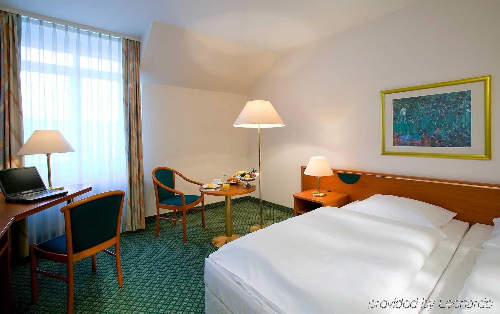 Victor'S Residenz-Hotel Gera Esterno foto